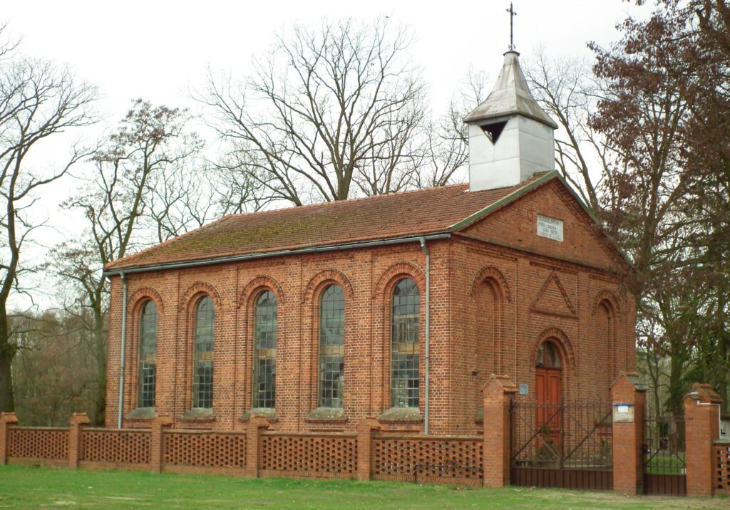 kosciol nowa kazmierka